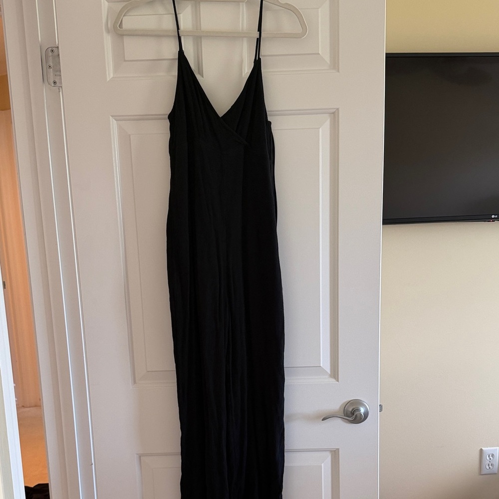 Abercrombie & Fitch Black Spaghetti-Strap Maxi Dress